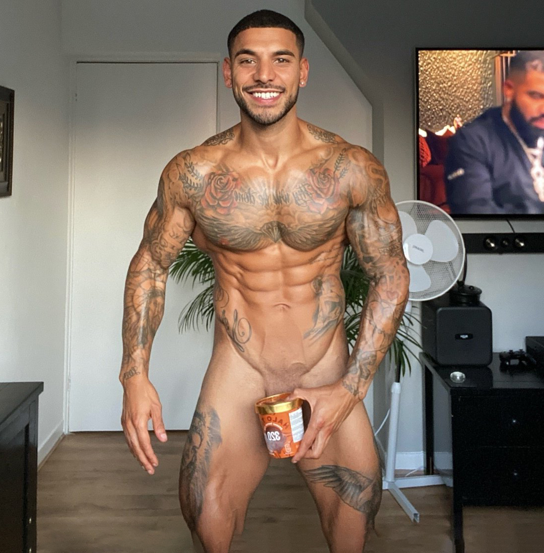 Mr.exotic gay porn